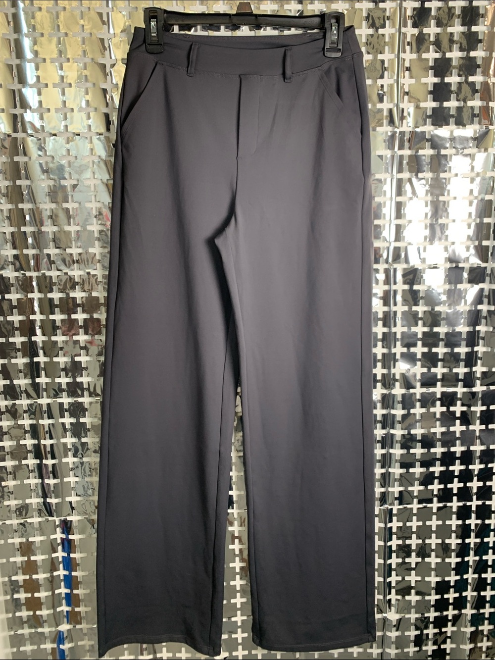 Women's Straight-Leg Dress Pants in Dark Charcoal